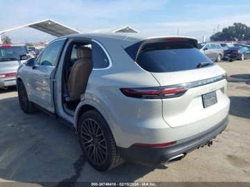 Porsche Cayenne III 2021 Porsche Cayenne 2021r., 4x4, 3.0L, zdjęcie 3