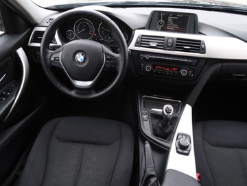 BMW Seria 3 F30-F31-F34 Limuzyna 2.0 318d 143KM 2014 BMW 3 318 d, Klima, Klimatronic, Parktronic, zdjęcie 6