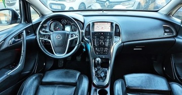 Opel Astra J Sports Tourer 1.4 Turbo ECOTEC 140KM 2011 Opel Astra BENZYNA navi GRZANA KIEROWNICA TABLET super okazja 1.4, zdjęcie 35