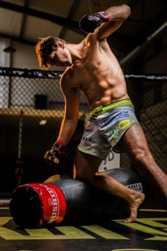 ПЕРЧАТКИ ДЛЯ ГРЕППЛИНГА ММА КРАВ-МАГА ДЛИННЫЕ VELCRO DBX BUSHIDO - L