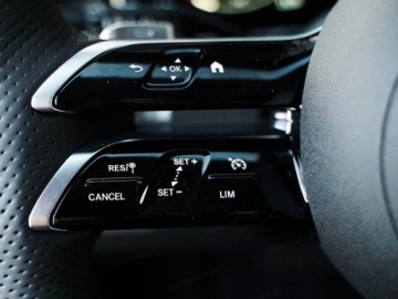 Mercedes GLC C254/X254 Coupe 2.0 200 204KM 2026 GLC Coupe 200 4-Matic AMG Line 2.0 (204KM) 2026, zdjęcie 9