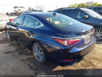 Lexus ES VII (XV70) 2021 Lexus ES 2021, 3,5L, po gradobiciu 3.5 Benzyna 302KM, zdjęcie 4