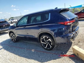 Mitsubishi Outlander III 2023 Mitsubishi Outlander 2023 r., 2,5 L od ubezpieczalni 2.5 Benzyna 181KM, zdjęcie 3