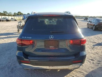 Mercedes GLB 2020 Mercedes-Benz GLB 2020 MERCEDES-BENZ GLB 250, silnik 2.0 L 2.0 Benzyna, zdjęcie 6