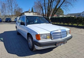 Mercedes 190 2.0 102KM 1989 Mercedes-Benz W201 (190) Mercedes-Benz W201 (190) 2.0 Benzyna 102KM, zdjęcie 2