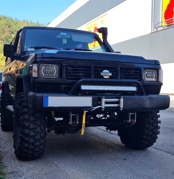 NISSAN PATROL +5cm Wieszaki Resorów zestaw 4 szt!