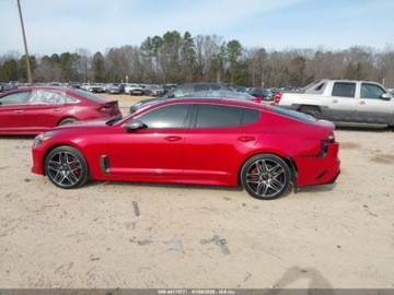 Kia Stinger 2022 Kia Stinger GT1 2022 3.3 Benzyna 368KM, zdjęcie 2