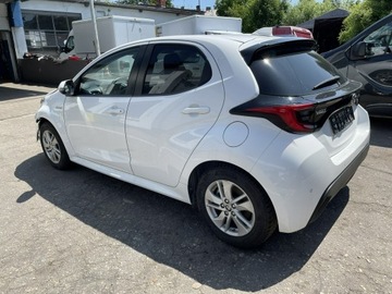 Toyota Yaris IV 2020 Toyota Yaris Hybrid 1.5 Active Salon PL 2021 FV 23, zdjęcie 1