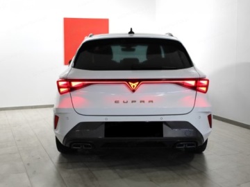 Cupra Leon II Sportstourer Facelifting 1.5 eTSI MHEV 150KM 2025 CUPRA Leon 1.5 eTSI mHEV DSG Combi 150KM 2025, zdjęcie 3