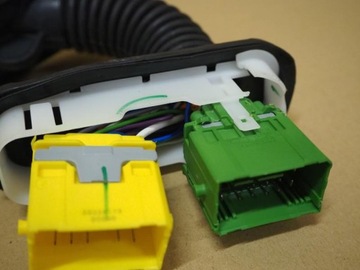 INSTALACE DVEŘE PEUGEOT OE 9835953480