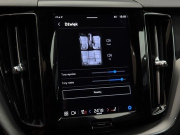 Volvo XC60 II 2022 Volvo XC 60 Core / Hak / Kamera cofania / CarPlay/, zdjęcie 31