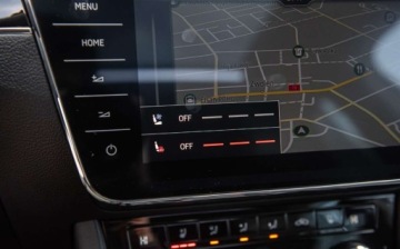 Skoda Superb III Kombi Facelifting 2.0 TDI SCR 150KM 2023 Skoda Superb LaurinKlement FulLedy Virtual Pano Canton Skora Camery El.Kla, zdjęcie 28