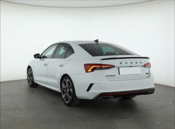 Skoda Octavia IV RS Liftback 2.0 TSI 245KM 2021 Skoda Octavia RS 2.0 TSI, Salon Polska, zdjęcie 3