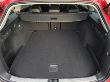 Volkswagen Passat B8 Variant Facelifting 1.5 TSI EVO 150KM 2025 Volkswagen Passat serwis ASO 2.0TDI 150KM bezwypadkow gwarancja pakiety ka, zdjęcie 21