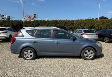 Kia Ceed I SW 1.6 CRDi 115KM 2007 Kia Ceed 2007r. 1.6 Diesel 116KM, zdjęcie 8