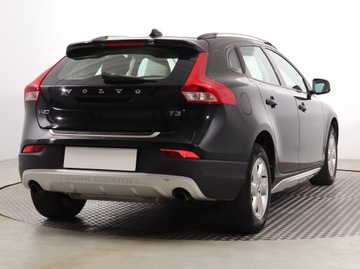 Volvo V40 II Hatchback Facelifting 2.0 T3 152KM 2017 Volvo V40 Cross Country 2.0 T3, Salon Polska, zdjęcie 4