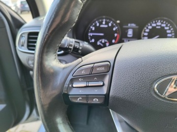 Hyundai i30 III Wagon Facelifting 1.0 T-GDI 120KM 2022 Hyundai i30 SalonPL serwis ASO 1.0T-GDI 120KM bezwypadkowy pakiety kamera, zdjęcie 13