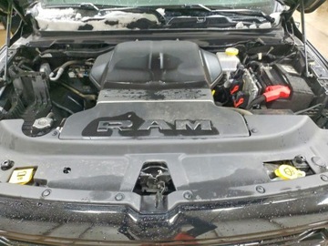 Dodge Ram V 2022 Dodge RAM 2022 RAM 1500 LARAMIE 5.7 Benzyna 395KM, zdjęcie 6