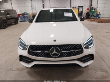 Mercedes GLC C253 2021 Mercedes-Benz GLC 300 4Matic Coupe 2021 2.0l 2.0 Benzyna 255KM, zdjęcie 7
