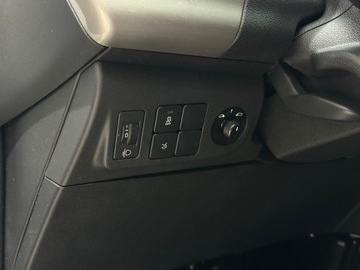 Citroen C-Elysee II Sedan Facelifting 1.6 VTi 115KM 2017 Citroen C-Elysee Seduction / Tempomat / Czujniki p, zdjęcie 18