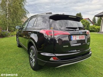 Toyota RAV4 IV MPV Facelifting 2.5 Hybrid 197KM 2017 Toyota RAV4 Toyota RAV4 2.5 Hybryda 197KM, zdjęcie 9
