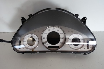 Mercedes w211 3.0 CDI V6 licznik zegary 2115406547