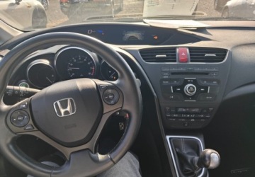 Honda Civic IX Hatchback 5d 1.8 i-VTEC 142KM 2013 Honda Civic Honda Civic IX 2013r 1.8 benzyna 142 KM 1.8 Benzyna 142KM, zdjęcie 23