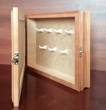 skrzynka na klucze F1