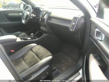 Volvo XC40 2021 Volvo XC 40 2021r, T5, R-Design, 2.0, zdjęcie 8