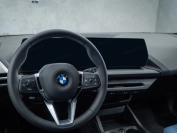 BMW Seria 1 F70 2026 BMW Seria 1 120 Design Hatchback 1.5 (170 KM) 2026, zdjęcie 5