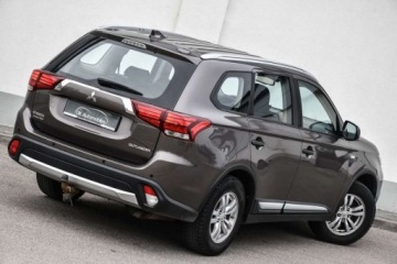 Mitsubishi Outlander III SUV Facelifting 2015 2.0 MIVEC 150KM 2016 Mitsubishi Outlander MITSUBISHI OUTLANDER 2.0 150KM HAK LED Gwarancja 12m-, zdjęcie 6