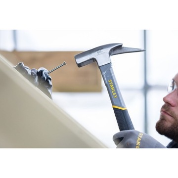 МОЛОТОК СТЭНЛИ КАРПЕНТЕРА 600г STHT0-51311