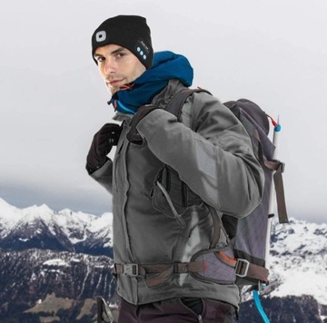 ШЛЯПА С НАУШНИКАМИ И СВЕТОДИОДНОЙ ЛАМПОЙ РАБОЧЕГО ПОДСВЕТА