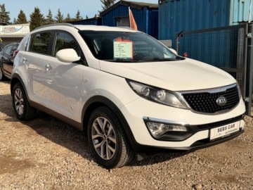 Kia Sportage III SUV Facelifting 1.7 CRDi 115KM 2015 Kia Sportage Biala perla Swietny stan Grzana kierownica 1.7 Diesel, zdjęcie 1