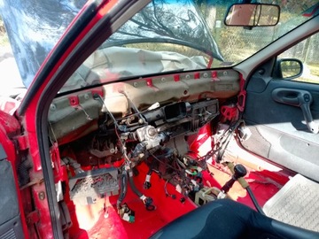 Opel Corsa B Hatchback 1.6 i 16V GSi 109KM 1994 OPEL CORSA B (S93) 1.6 GSI 16V (F08, F68, M68) 109 KM KJS, zdjęcie 6