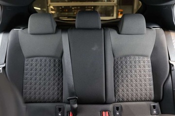 Toyota C-HR I Crossover Facelifting 1.8 Hybrid 122KM 2021 Toyota C-HR 1.8 Hybrid Style 1.8 Hybryda 122KM, zdjęcie 34