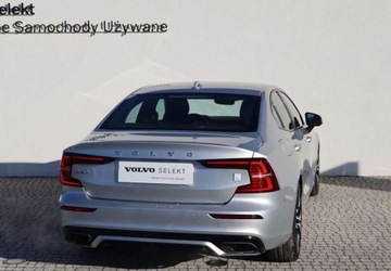 Volvo S60 III 2022 Volvo S60 T8 455km AWD Plug-In Hybrid Polestar Engineer I Wlasciciel Gwara, zdjęcie 4
