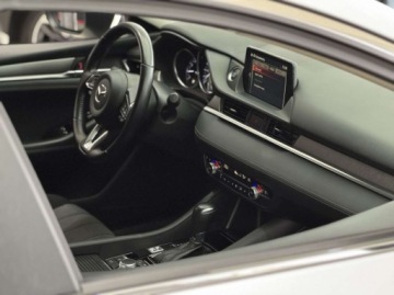 Mazda 6 III Sport Kombi Facelifting 2018 2.0 Skyactiv-G 165KM 2022 Mazda 6 SkyJoy Kamera 360 LED CarPlay Nawigacja HUD 2.0 165KM, zdjęcie 36