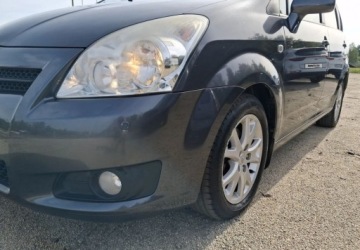 Toyota Corolla Verso AR10 2.2 D-4D 136KM 2008 Toyota Corolla Verso Corolla Verso 2.2 D4D Premium 7os. salon PL 1 wlasc, zdjęcie 15