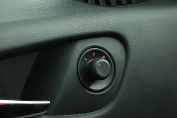 Opel Zafira C Tourer 2.0 CDTi 170KM 2016 Opel Zafira 2.0 CDTI, 167 KM, Navi, Klima, zdjęcie 14