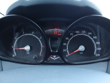 Ford Fiesta VII Hatchback 5d 1.25 Duratec 82KM 2012 Ford Fiesta 1.25 16V, Salon Polska, Klima,ALU, zdjęcie 10