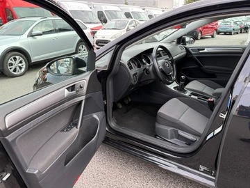 Volkswagen Golf VII Hatchback 3d 1.6 TDI BlueMotion 110KM 2015 Volkswagen Golf VII 1.6TDI 110KM Super Stan! 2015, zdjęcie 10
