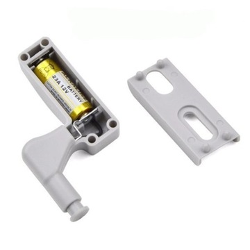 СВЕТИЛЬНИК для шкафа, навесного шкафа, 3 светодиода АВТОМАТ