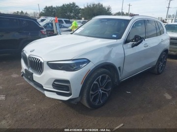 BMW X5 G05 2022 BMW X5 2022 BMW X5 SDRIVE40I 3.0 Benzyna 335KM, zdjęcie 2