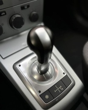 Opel Astra H Hatchback 5d 1.4 TWINPORT ecoFLEX 90KM 2009 Opel Astra Automat Klima alu czujniki Gwarancja w cenie Warszawa VRFR 1.4, zdjęcie 16