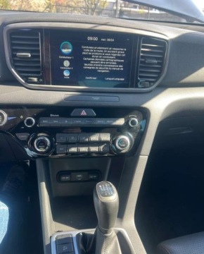 Kia Sportage IV SUV Facelifting 1.6 CRDI 136KM 2021 Kia Sportage Kamera Skory Klimatyzacja automatyczna 1.6 Diesel 136KM, zdjęcie 11