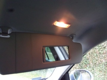 Volkswagen Golf VI Variant 1.6 TDI-CR DPF BlueMotion 105KM 2010 Volkswagen Golf Automat Bluemotion, zdjęcie 26