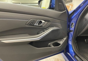 BMW Seria 3 G20-G21 Touring 2.0 320d 190KM 2024 BMW Seria 3 320d xDrive, M Pakiet, Fakura 23, Hi-Fi, ASO, Gwarancja fabryc, zdjęcie 15