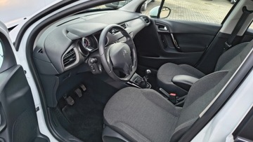 Citroen C3 II Hatchback facelifting 1.2 VTi 82KM 2015 Citroen C3 1,2 Benzyna 82KM, Klima, El.lusterka,Cz, zdjęcie 8