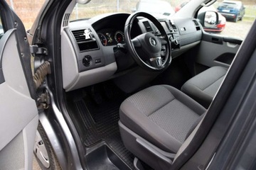 Volkswagen Caravelle T5 Caravelle Facelifting długi rozstaw osi 2.0 TDI 140KM 2013 Volkswagen Caravelle 9cio osobowa_HAK 2.0 Diesel 141KM, zdjęcie 14